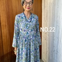 【No.22セミオーダー可】   憧れのカシュクールドレス✴︎気持ちいい極薄コットン★水色×カラフル花柄