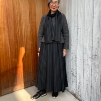 【No.13】★冬が楽しいスカート★25'26'秋冬●【No.13 高級ブラック中太ストライプ】★国産高級ウール100%★共布ミニマフラー付き！