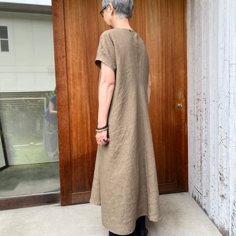 【受注品】普通厚★6型✴︎幸せな夏の四角リネンワンピース✴︎ミニモモンガ半袖✴︎後ろ三角パーツボタン付き✴︎国産高級さらさらリネン✴︎クラウディモカ