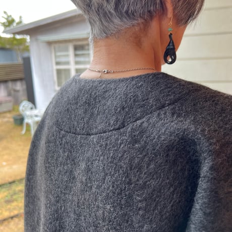 【受注品26'コート No.3 寒い日もドレスのようなコートで温かい幸せ^ ^  ウール100%のカシミヤ配合の毛並みがある四角コート、セミオーダー品、今だけ仕上がり1週間、グレー】