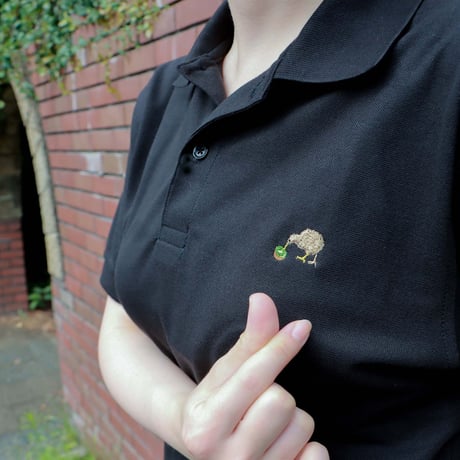 【完全受注生産】動物と植物のつながりポロシャツ（キーウィ刺繍）