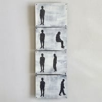 Wall hanging/ A four-panel story "Passing me by" ◇ 陶板の壁掛け「通り過ぎていく」
