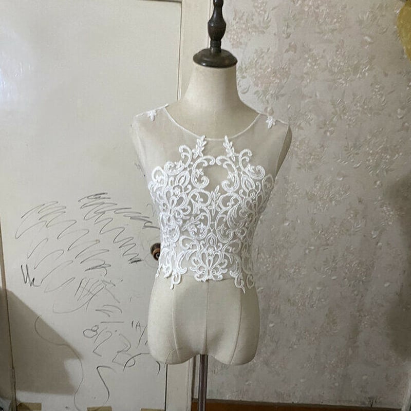 ウエディングドレス用ボレロ トップスのみ ノースリーブ くるみボタン  