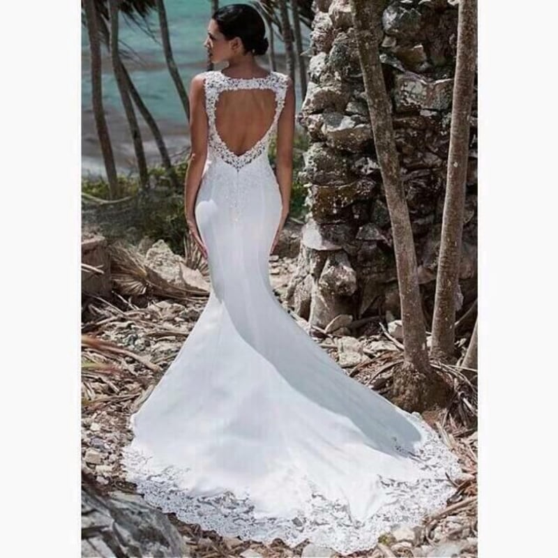 高品質！ ウエディングドレス ホワイト マーメイドライン 繊細レース  
