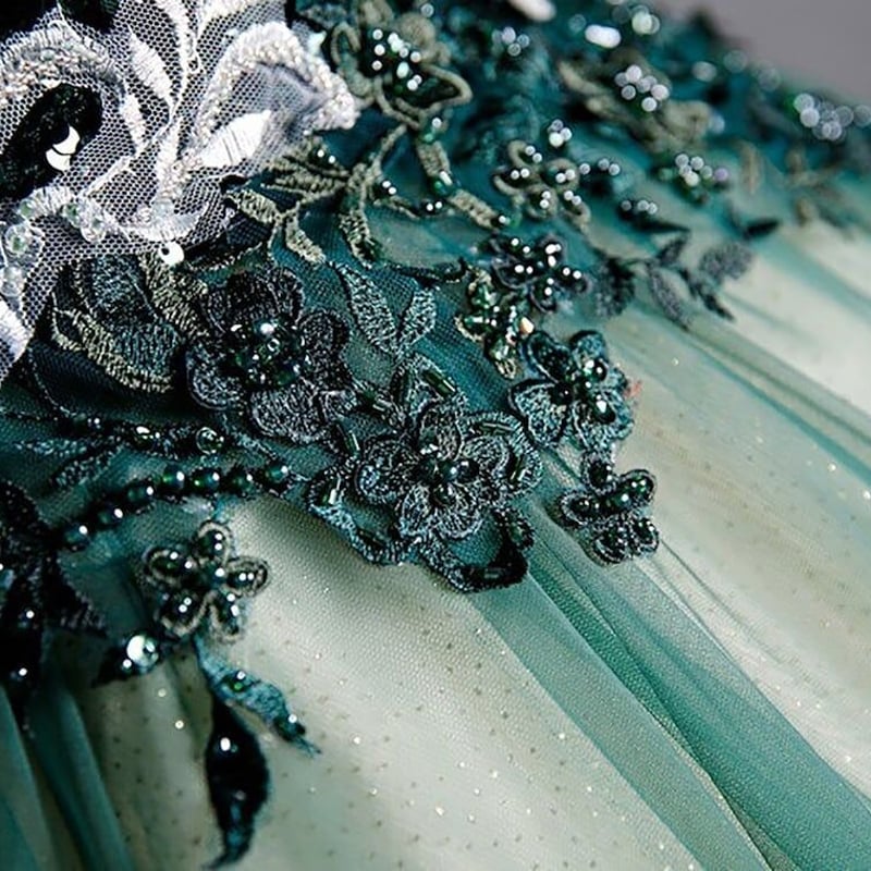 深めな緑 エレガント 花嫁 カラードレス 編み上げ 二次会/演奏会 | hi 