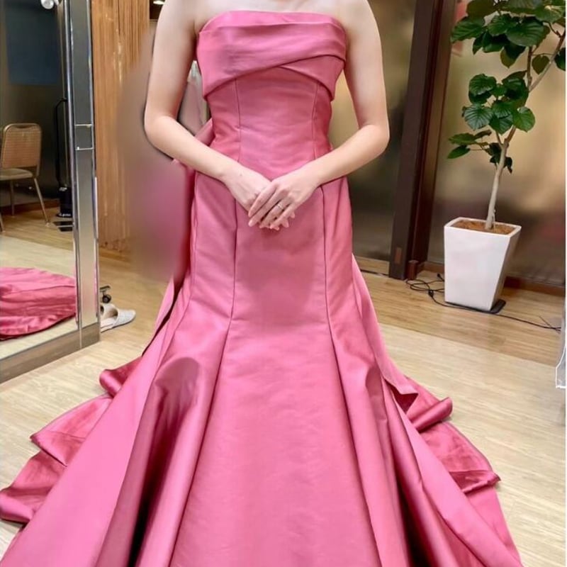 カラードレス ラッフルフリル ベアトップ ビビッドピンク プリンセス  
