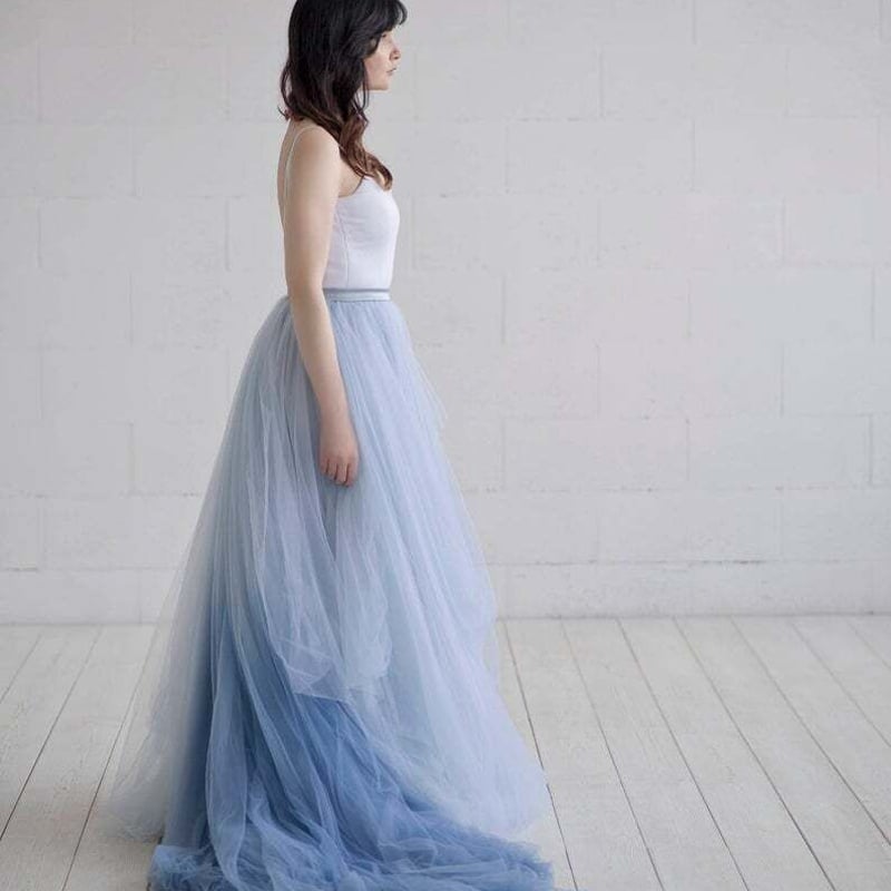 高品質！ウエディングドレスオーバースカート 薄青 プリンセス