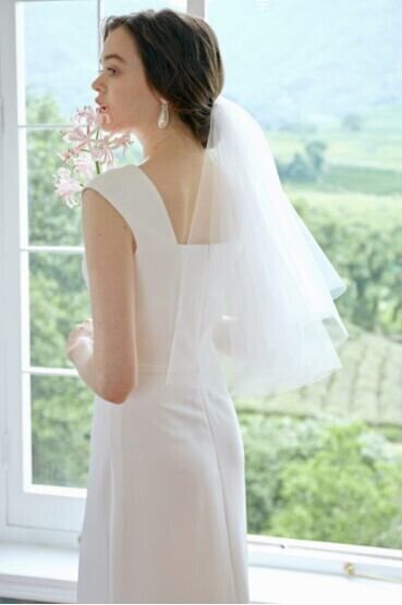 クラシカル ウエディングドレス 大好評中！ 優雅なシルエット 前撮り  