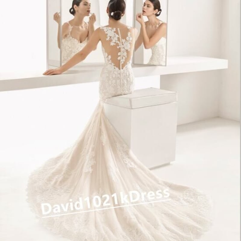 高品質！ ウェディングドレス 3D立体レース刺繍 くるみボタン  