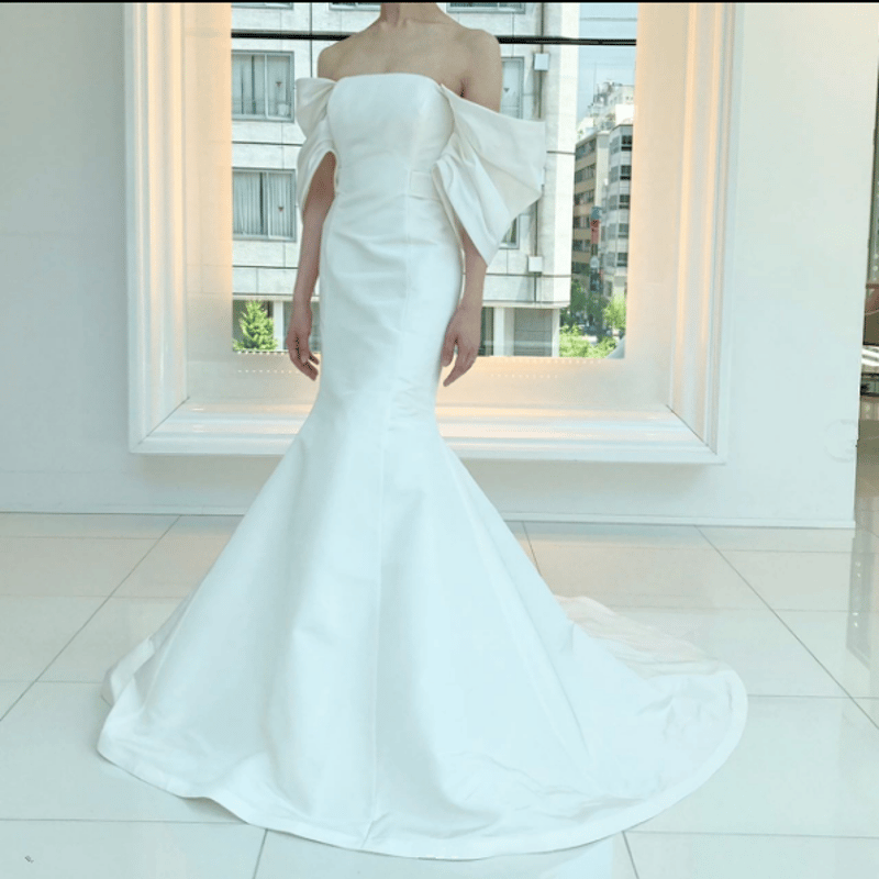 パーティードレス マーメイドライン オフショルダー くるみボタン 花嫁  