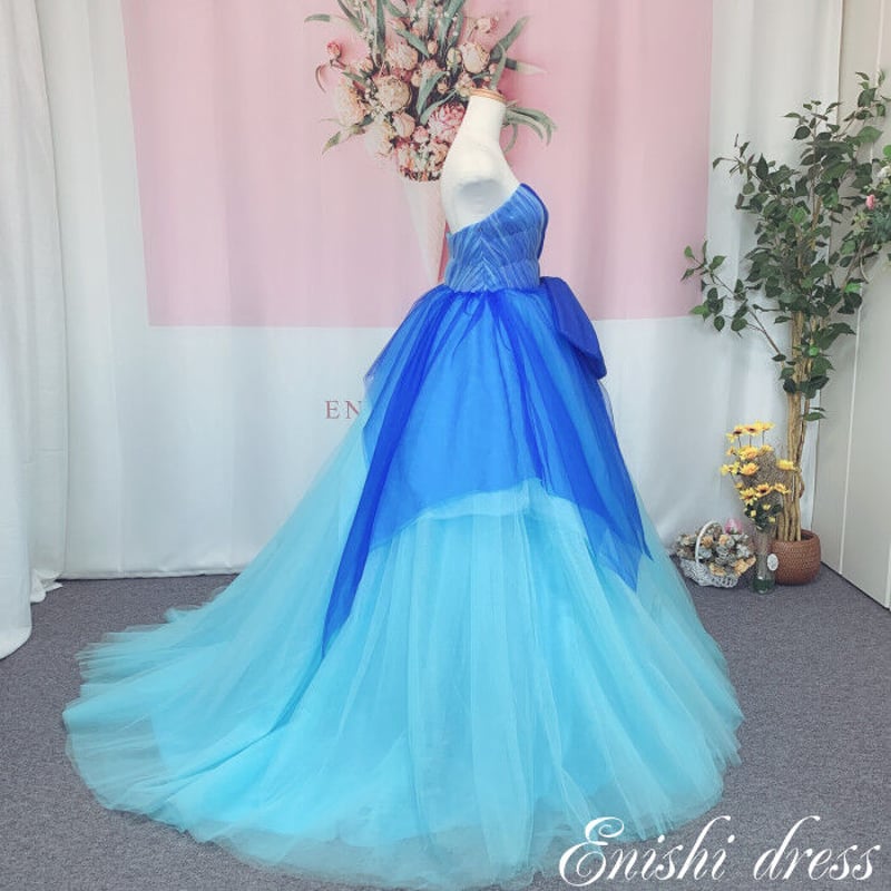 ウェディングドレス カラードレス グラデーション ブルー リボン ウェディングドレス カラードレス グラデーション ブルー リボン