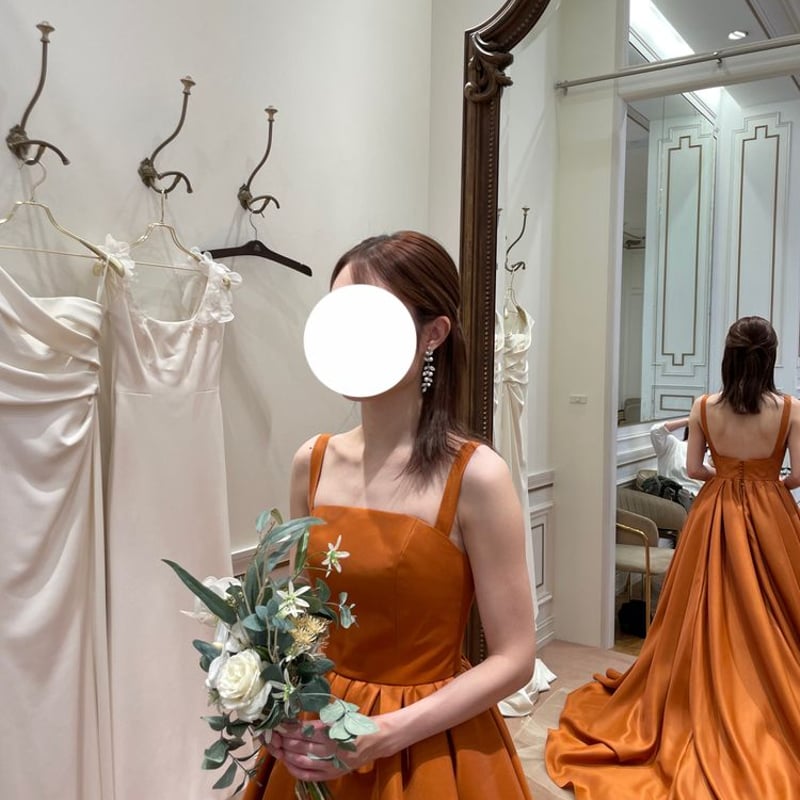 パーティードレス スクエアネック テラコッタ色 背中見せ 前撮り  