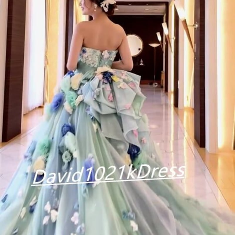 カラードレス 薄グリーン ソフトチュール ベアトップ 花びら付き 挙式  