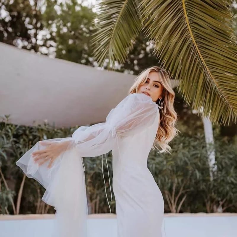 パーティードレス 長袖 マーメイドライン背中見せ 花嫁 拳式 Vネック  