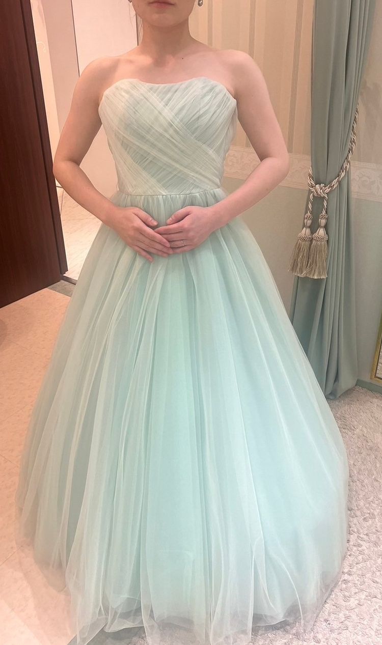 カラードレス グリーン ベアトップ サッシュベルト 編み上げ ロング 前  