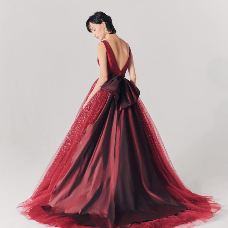 ウェディングドレス ワインレッド きらめき Vネック リボン 気質  