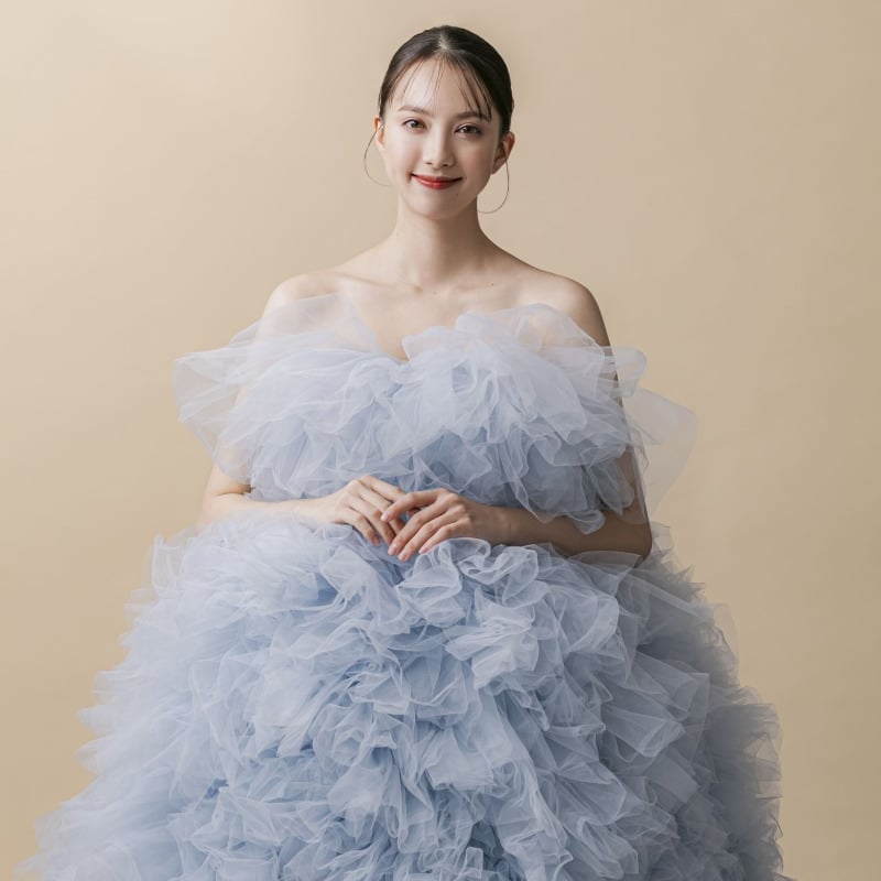 カラードレス ベアトップ もこもこドレス パープル 華やかなトレーン  