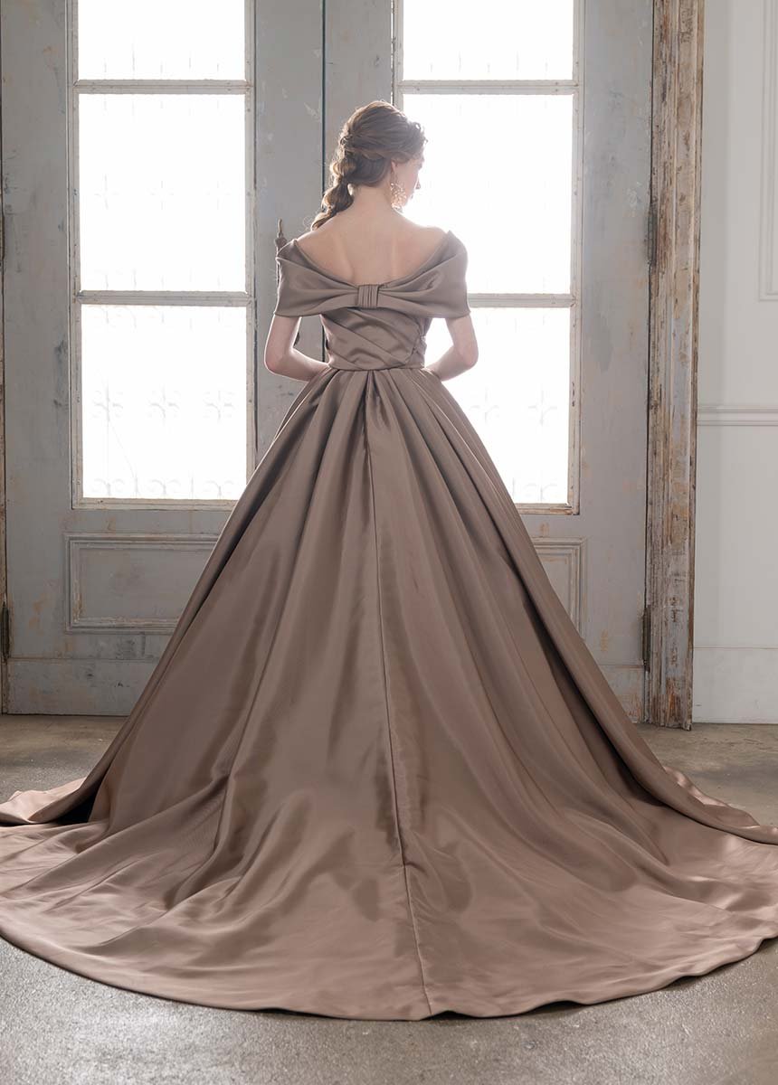 上品！ カラードレス カーキ色 取り外しオフショルダー 結婚式 前撮り  