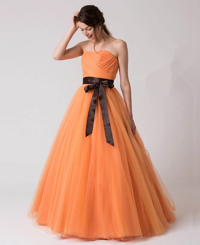可愛い プリンセスライン オレンジ カラードレス 編み上げ 結婚式 ベア  