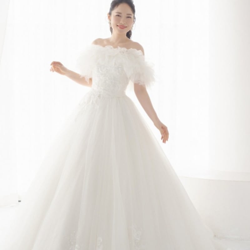 ウェディングドレス オフショルダー オフホワイト 結婚式 A ウェディングドレス オフショルダー オフホワイト 結婚式 A