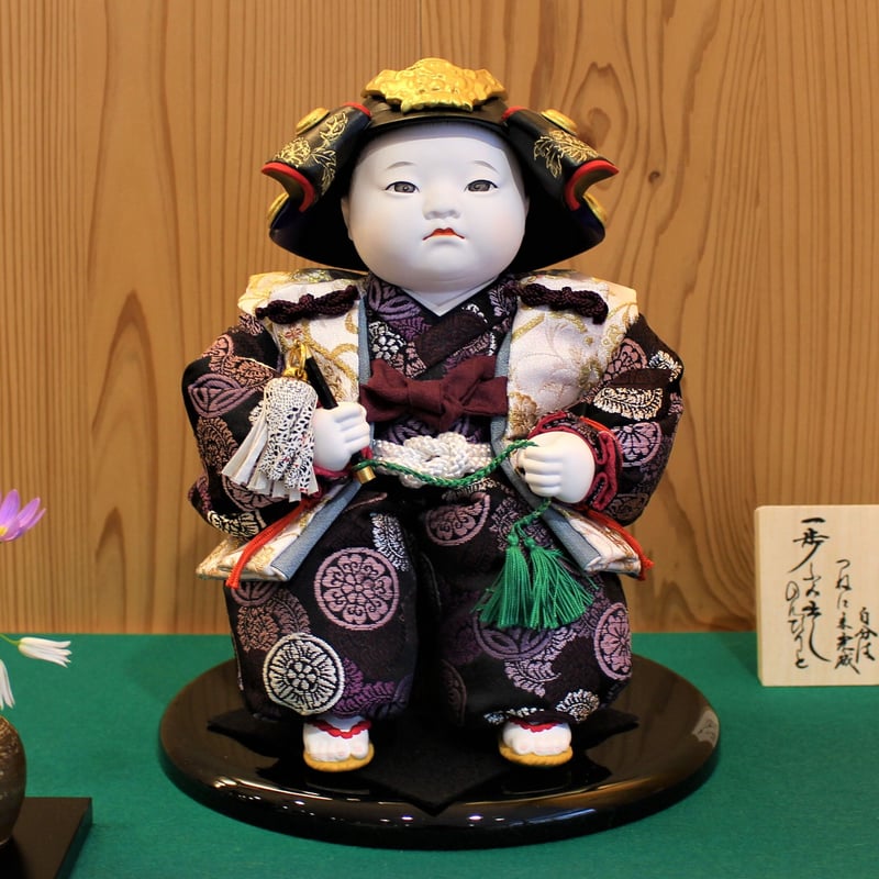 五十恩 お歳暮用装飾品 五月人形 江戸おさな大将 大 新書毛 腰掛 オリジナル兜 逸品飾りセット