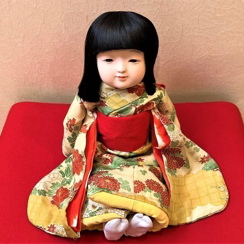 松乾斎製 赤白模様 市松人形　25号 Amazon | 市松人形25号金襴総柄73㎝ | 市松人形・わらべ人形
