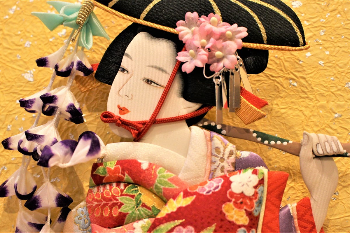羽子板 むさしや豊山作 16号 全身 藤娘(立て台付き 羽子板 むさしや豊山作 16号 全身 藤娘(立て台付き