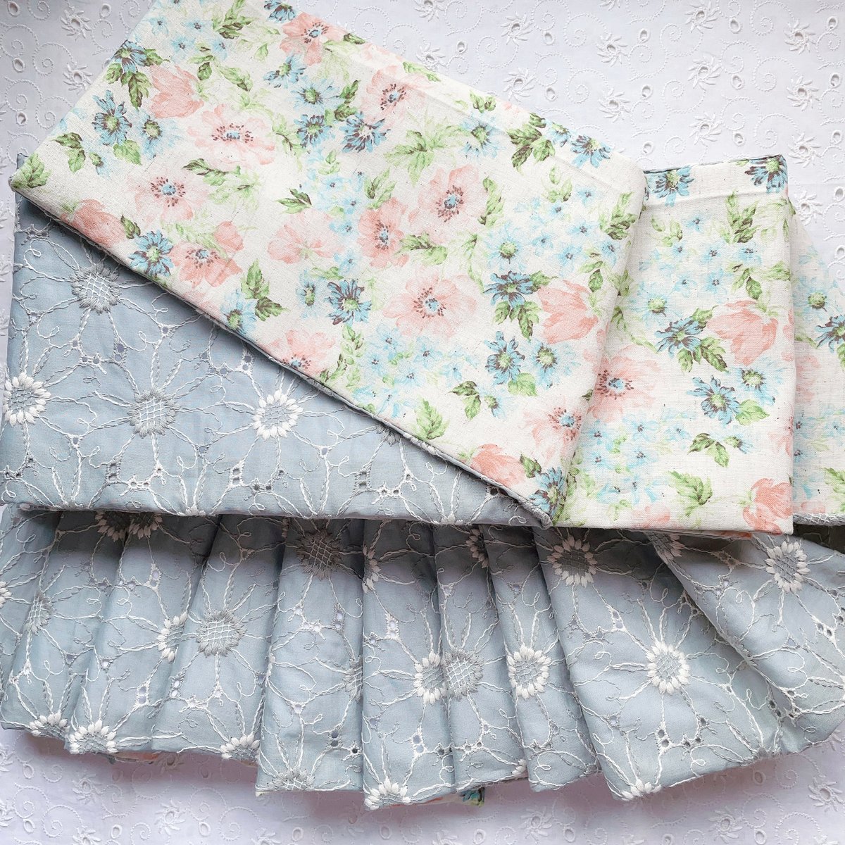 マーガレットのコットンレースと花柄生地のリバーシブル半幅帯