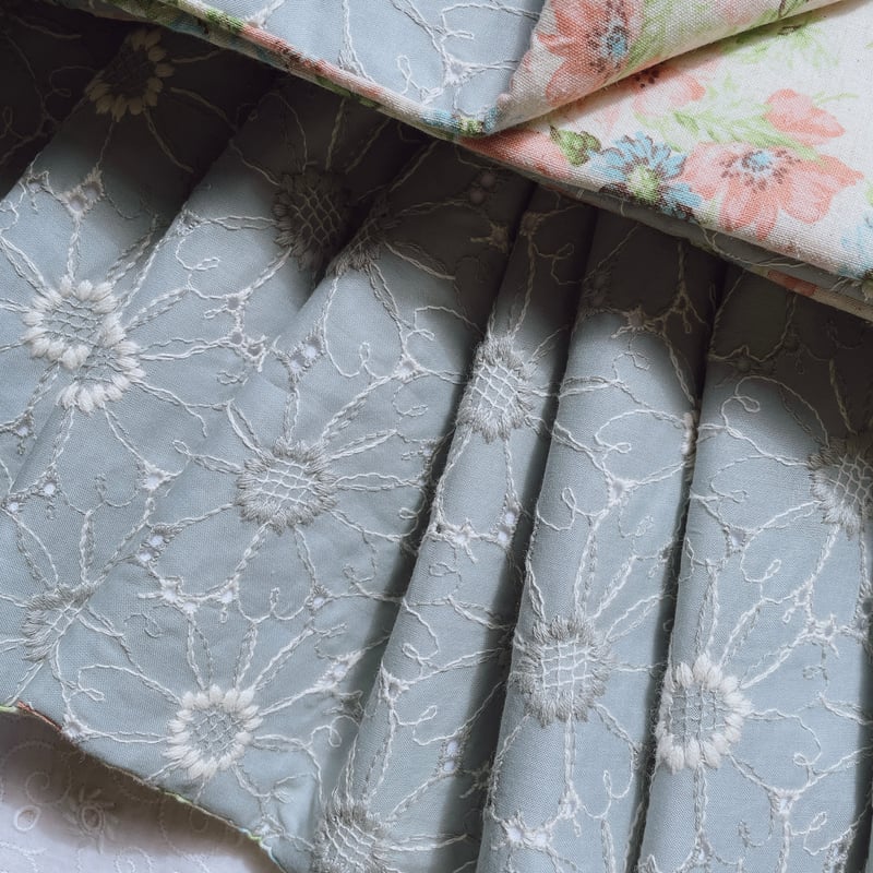 マーガレットのコットンレースと花柄生地のリバーシブル半幅帯