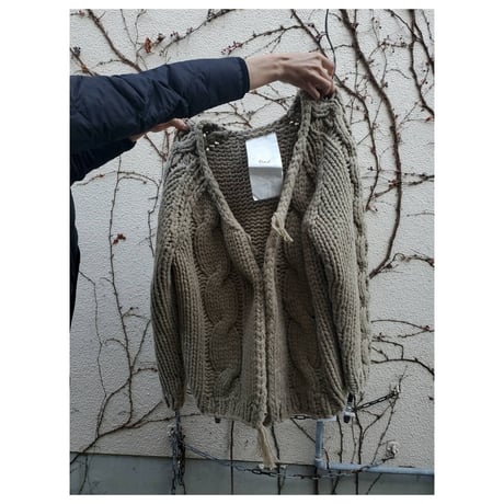 Rich I - MAAM [HAND KNIT CARDIGAN]