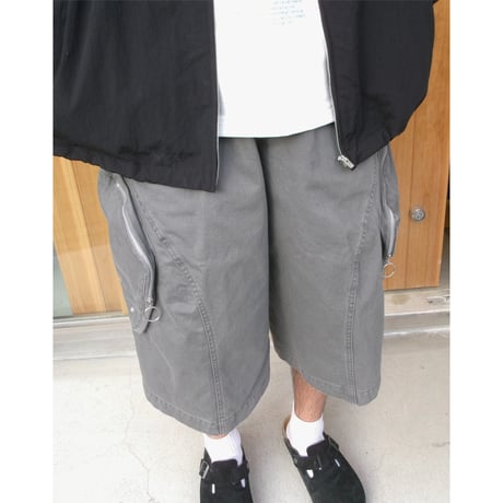 NVRFRGT / 3D TWISTED CARGO SHORTS *GRAY