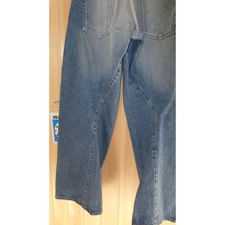 ●NVRFRGT / 3D TWISTED WIDE LEG JEANS *VINTAGE FADED INDIGO