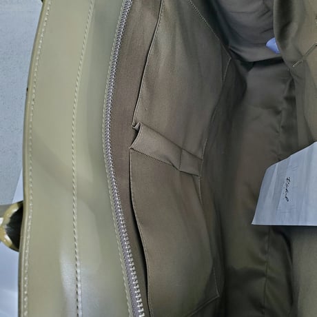 Rich I / RECTANGLE [LEATER HELMET BAG]