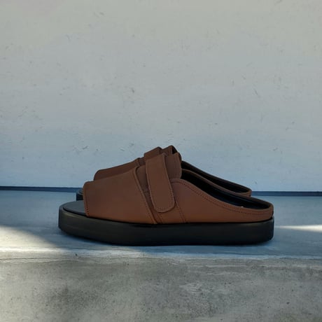 KIIT / MANEBU×KIIT SANDAL -BROWN
