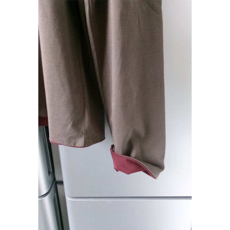 OLD FOLK HOUSE / Reversible Long-Sleeve *Burgun