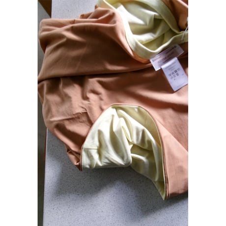 OLD FOLK HOUSE / Reversible Long-Sleeve *Lemon Yellow & Clay Brown
