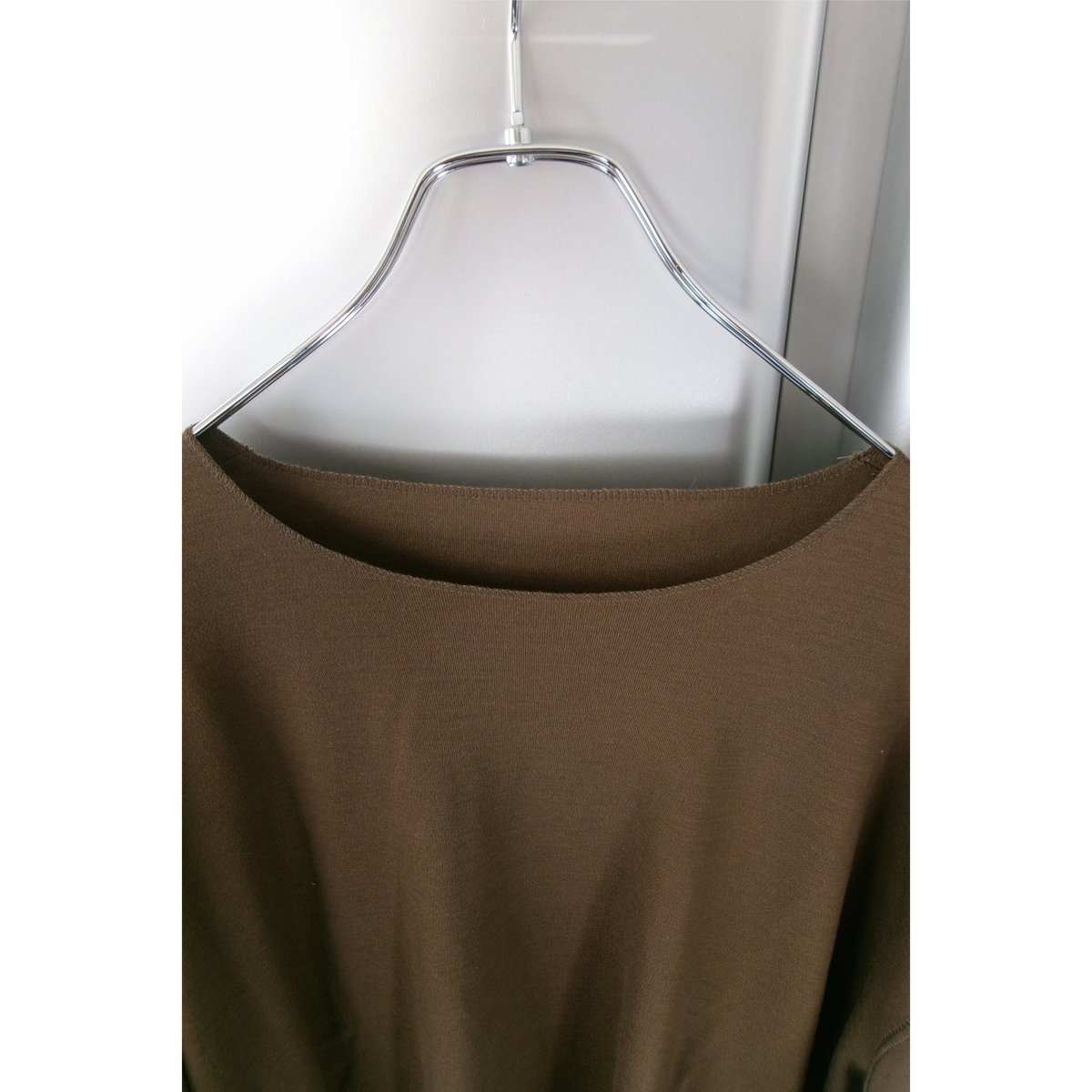 ISSUETHINGS / type109 *KHAKI | AVET