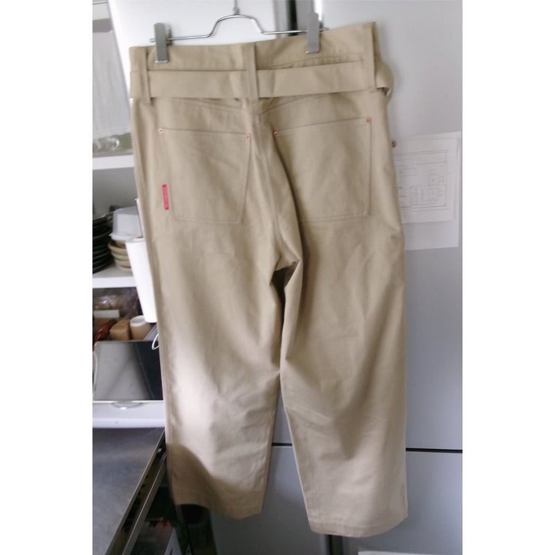 ABELIA EDWARD GOUCHA / DOUBLE BELT PANTS *BEIGE