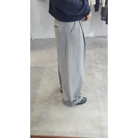 Rich I / TUCK SWEAT PANTS *BLACK