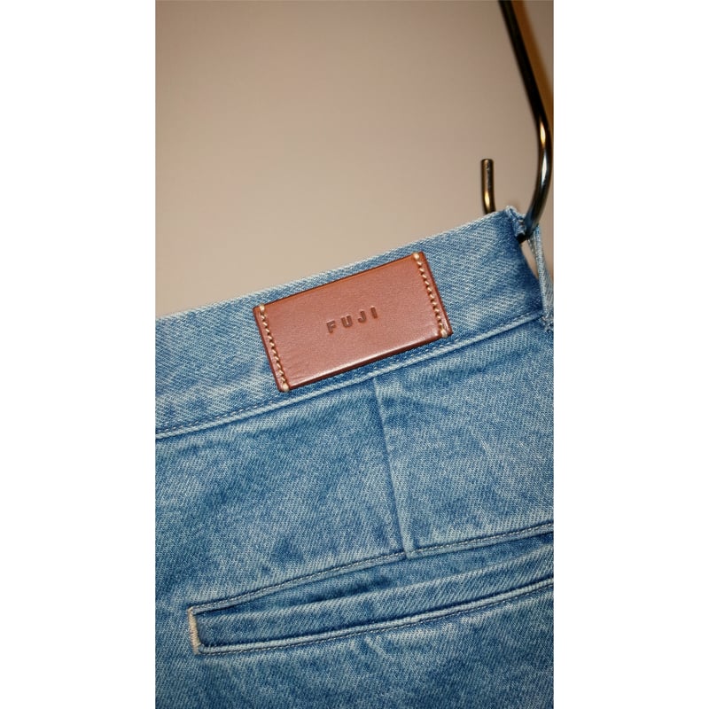 FUJI / WASH DENIM SLACKS *BLUE | AVET