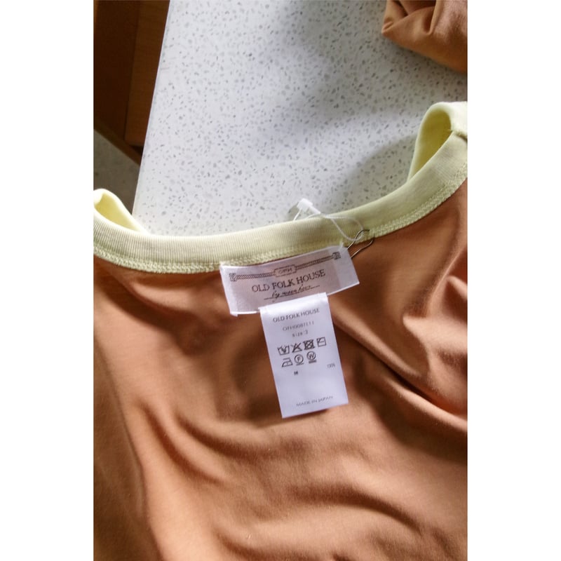 OLD FOLK HOUSE / Reversible Long-Sleeve *Lemon