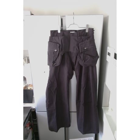NVRFRGT / DETACHABLE UTILITY CURVED LEG PANTS *CHARCOAL