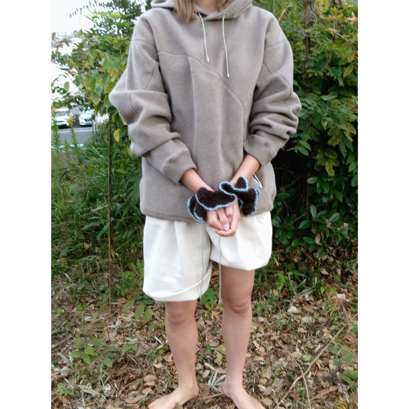 ABELIA EDWARD GOUCHA / FRACTURE HOODIE *BEIGE |