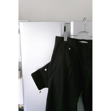 NVRFRGT / DETACHABLE UTILITY CURVED LEG PANTS *BLACK