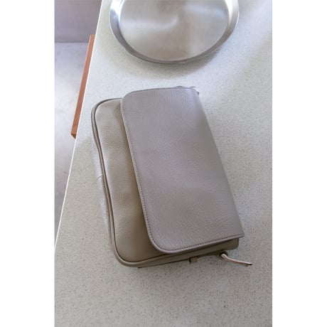 Rich I / Leather Shoulder Bag [Dumbo]  *GRAY