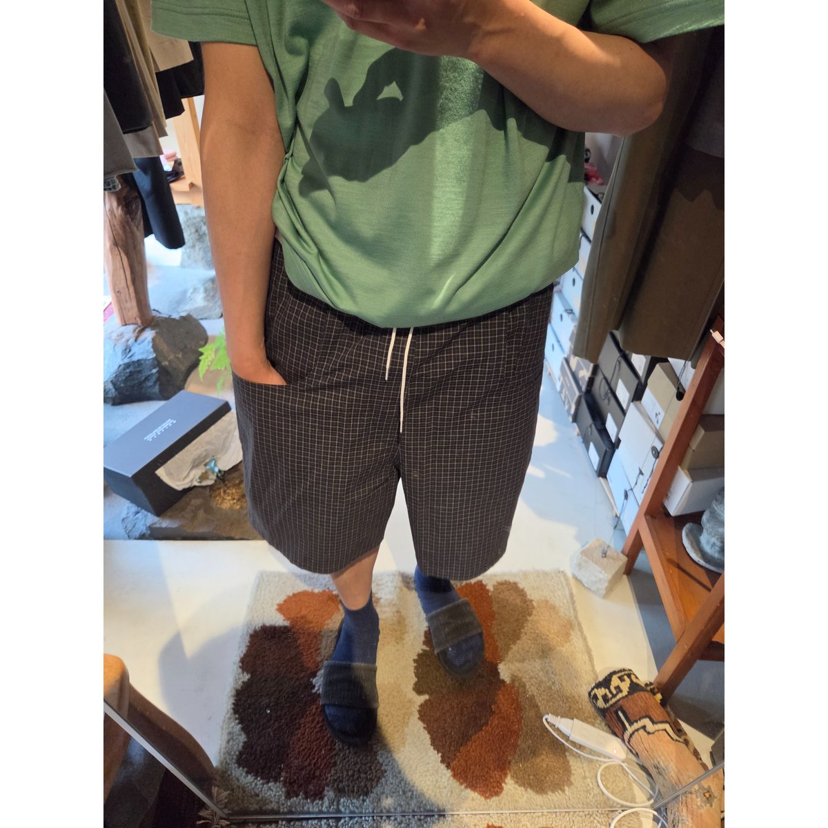 ABELIA EDWARD GOUCHA / ECHO SHORTS check *BLACK