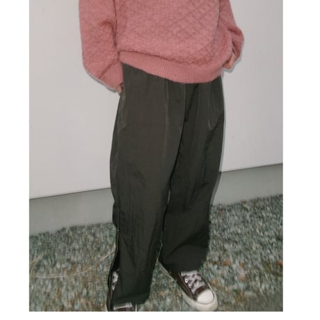 Blanc YM / Crispy Nylon Zip Up Pants *Brown