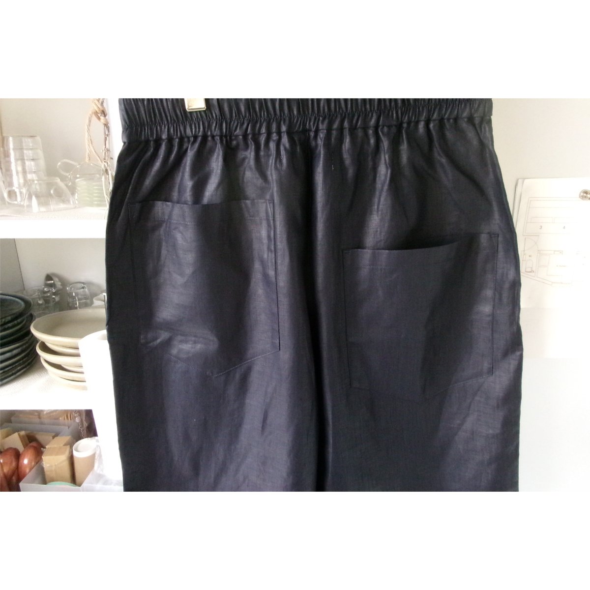 ABELIA EDWARD GOUCHA / SHIFTED SHORTS *NAVY | A