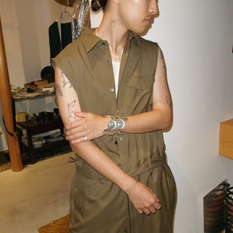 Rich I / NO SLEEVE JUMPSUIT *MOCA