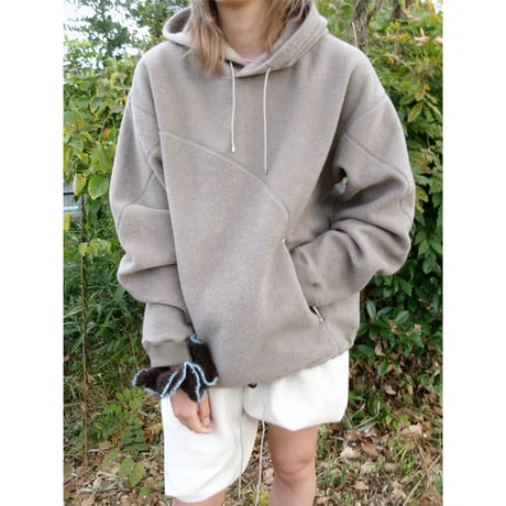 ABELIA EDWARD GOUCHA / FRACTURE HOODIE *BEIGE